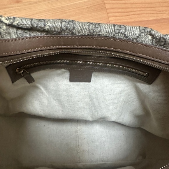 REHAB GUCCI GG MONOGRAM HOBO BAG - Picture 4 of 16